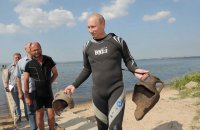 Амфоры, которые достал из моря Путин, нашли профессионалы